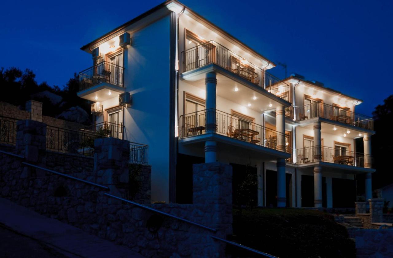 Natura Luxury Suites Parga Bagian luar foto