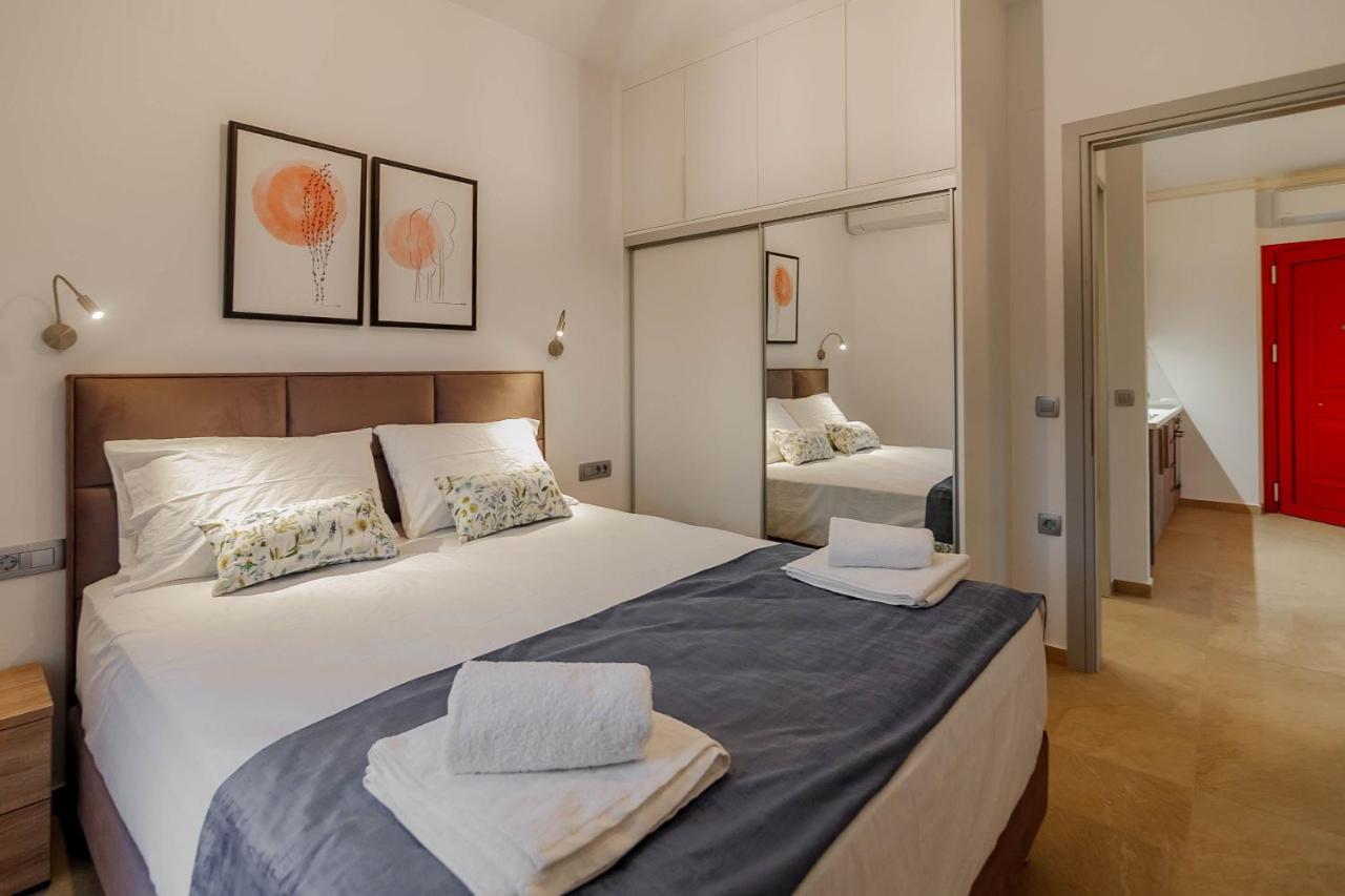 Natura Luxury Suites Parga Bagian luar foto