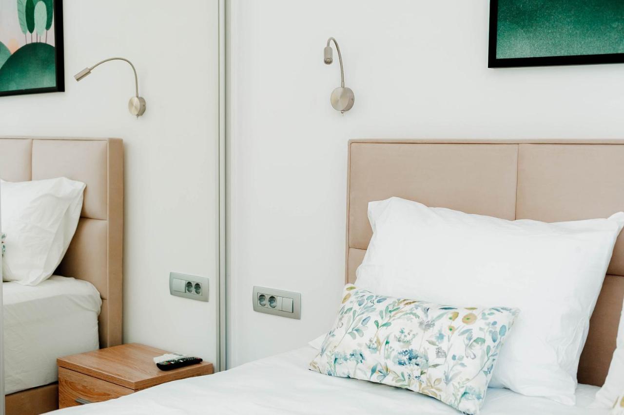 Natura Luxury Suites Parga Bagian luar foto