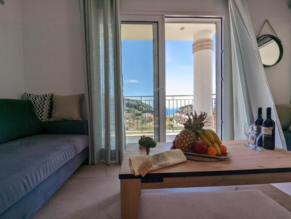 Natura Luxury Suites Parga Bagian luar foto